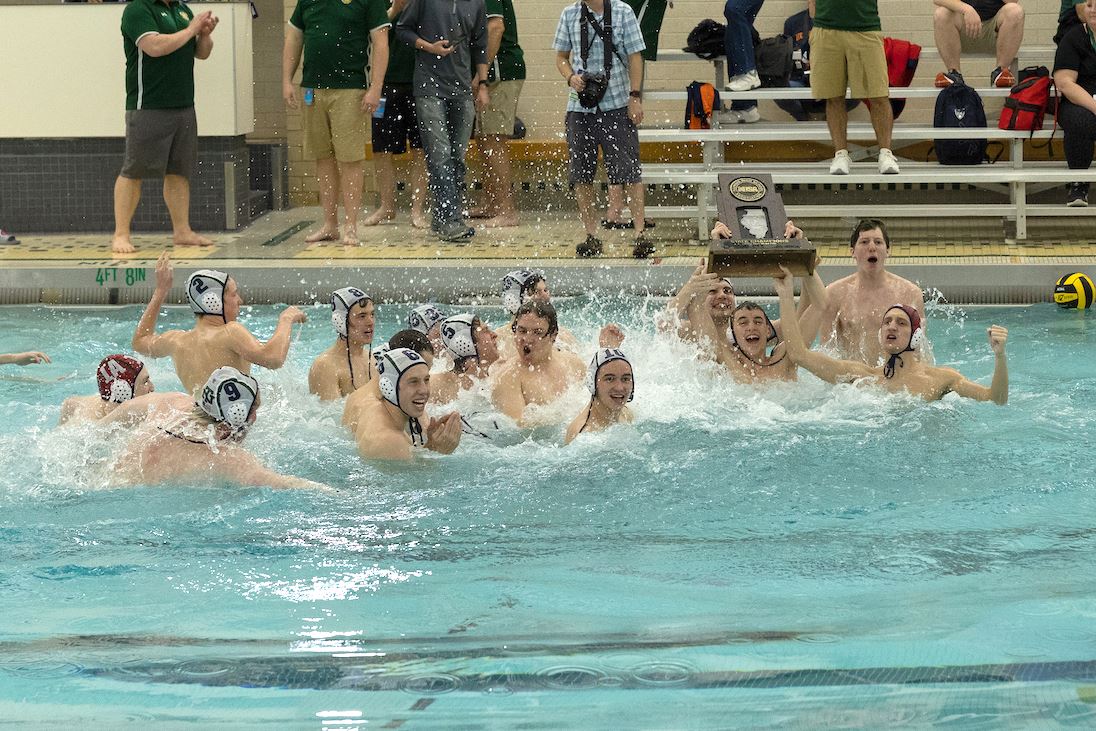 2022 IHSA Boys Water Polo State Champs!